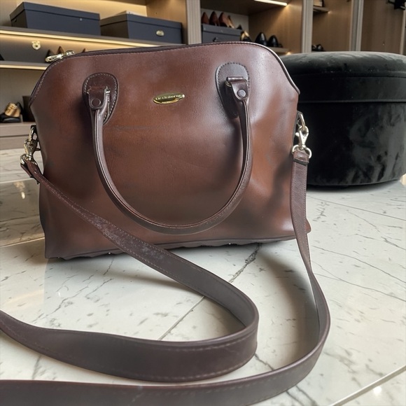 Liz Claiborne Handbags - Liz Claiborne Brown Leather Dome Satchel Shoulder Bag